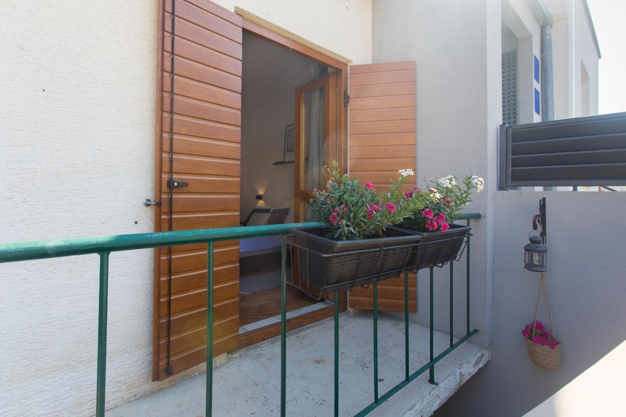 Holiday House Vida Biograd Na Moru Ngoại thất bức ảnh