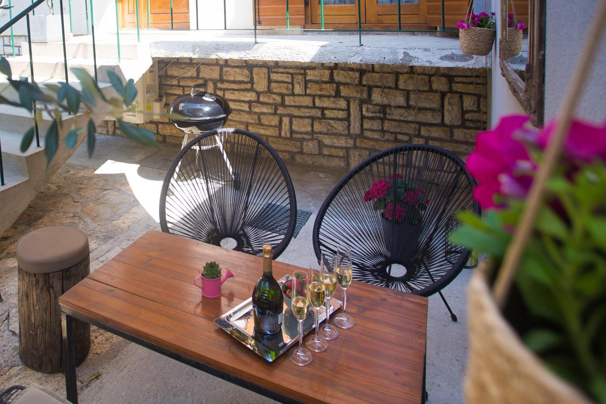 Holiday House Vida Biograd Na Moru Ngoại thất bức ảnh
